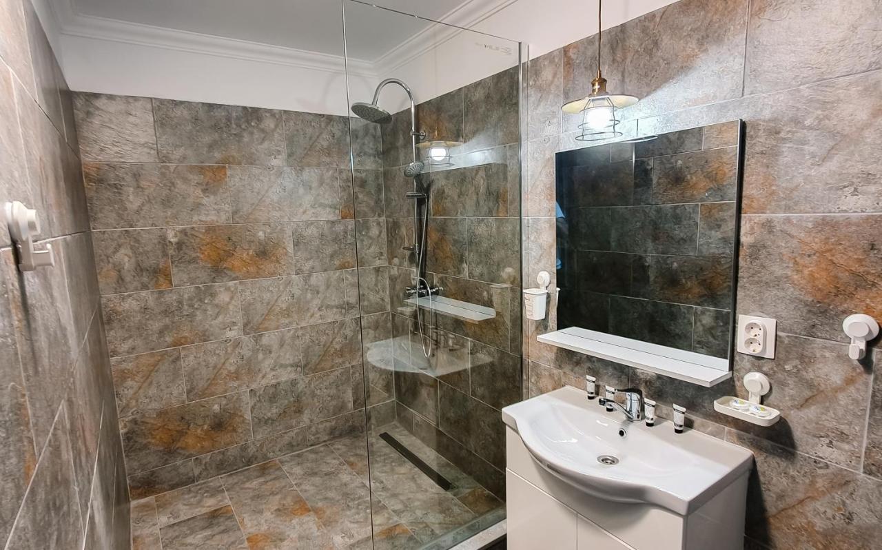 Mavie Apartment Boutique Bucharest Luaran gambar