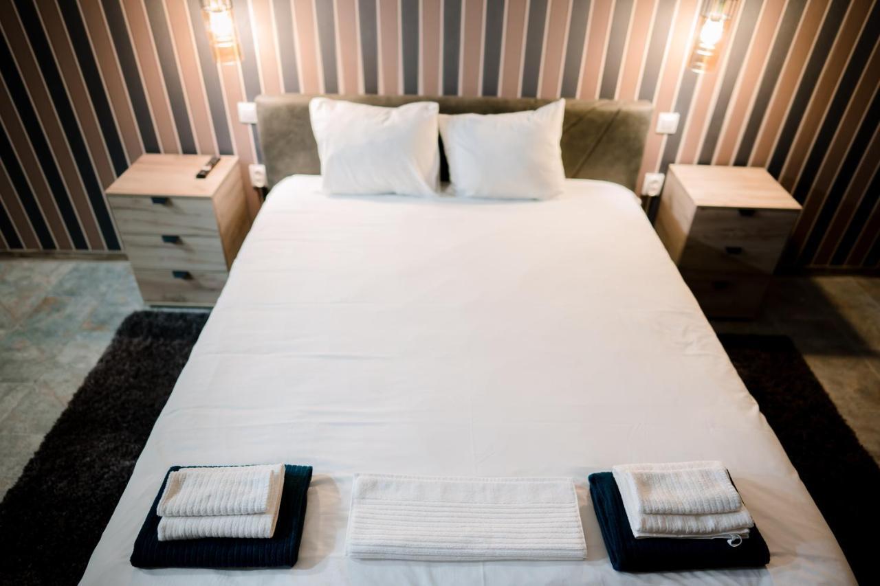 Mavie Apartment Boutique Bucharest Luaran gambar